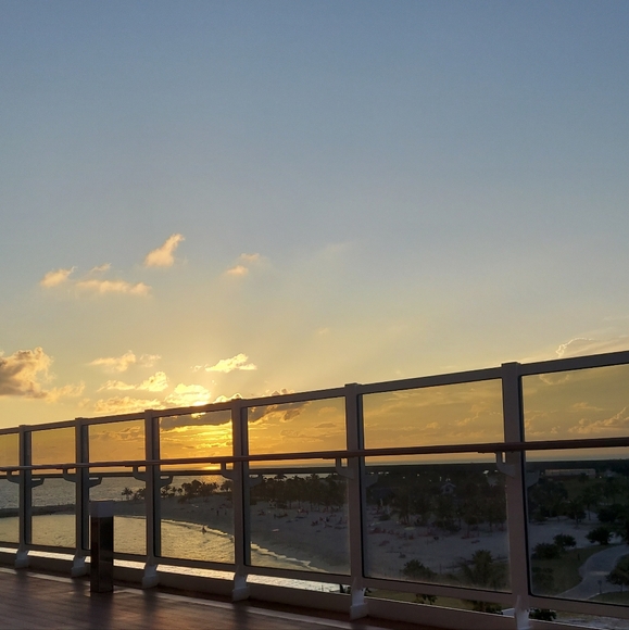 Meet your Posher. - Picture 2 of 2